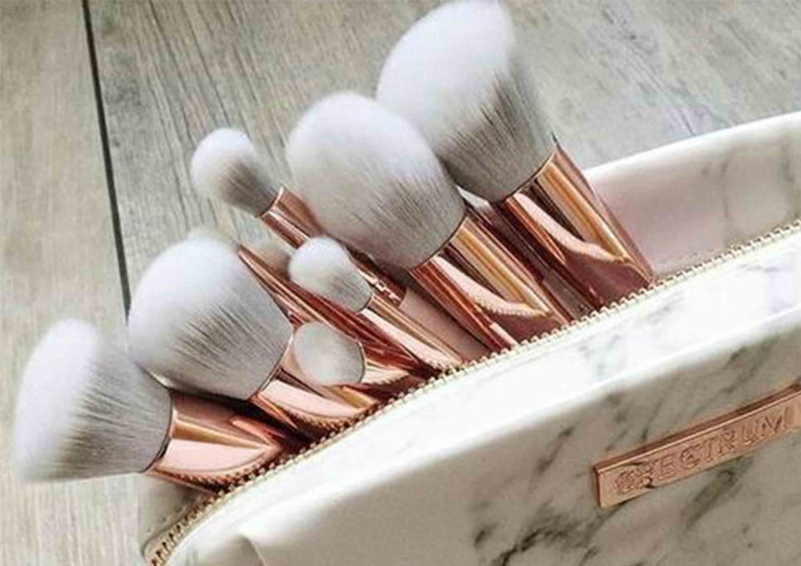 makeup brushes